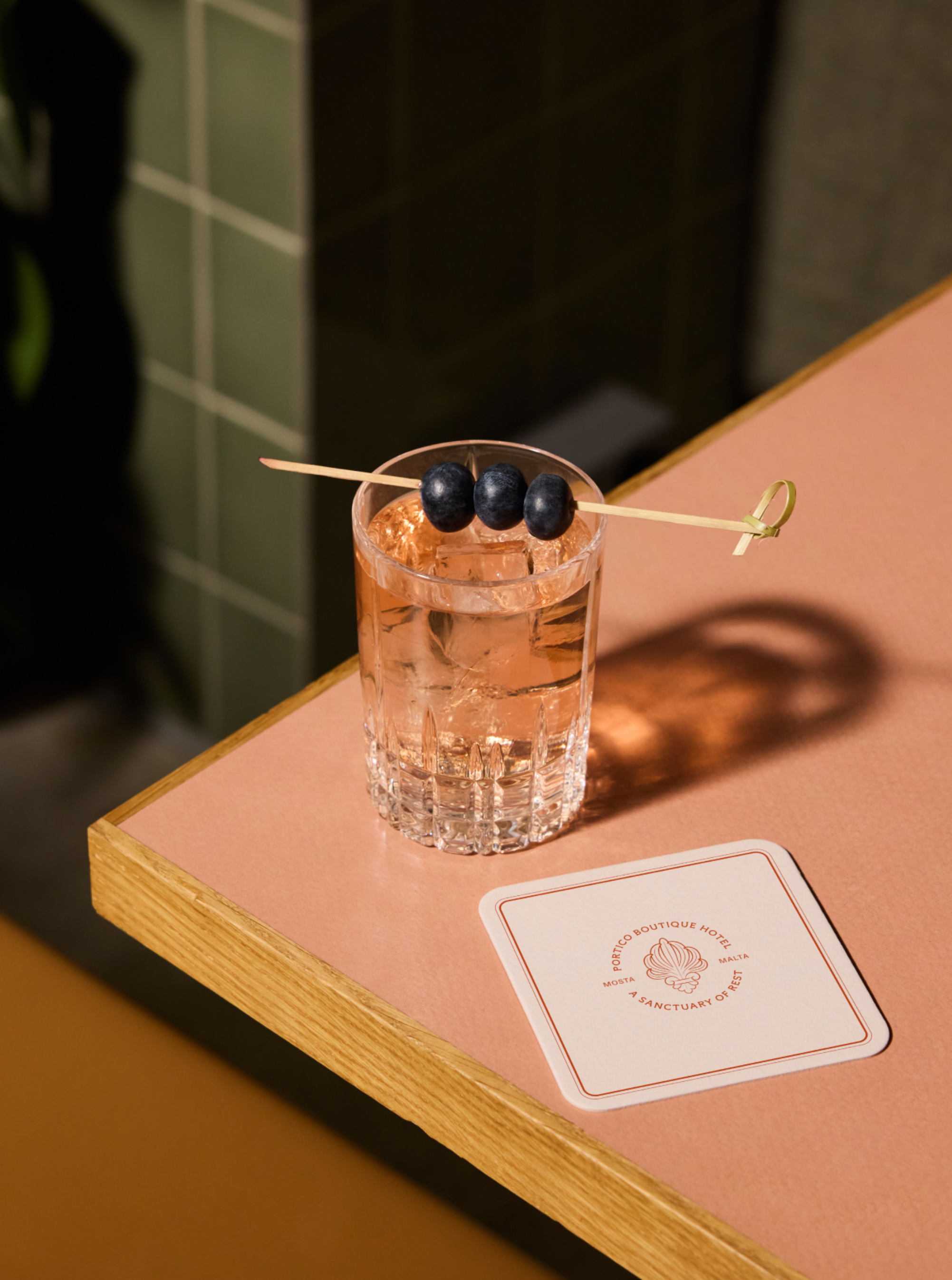 14 boutique hotel drink coaster